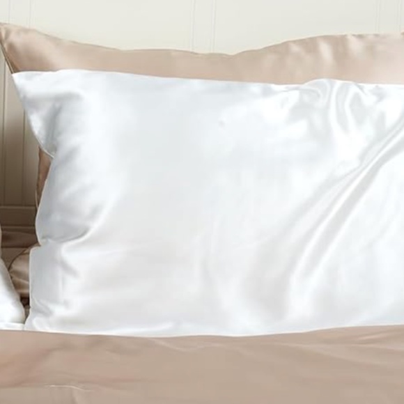 100% silk pillowcases (Jimoo, queen, white) - Picture 1 of 3
